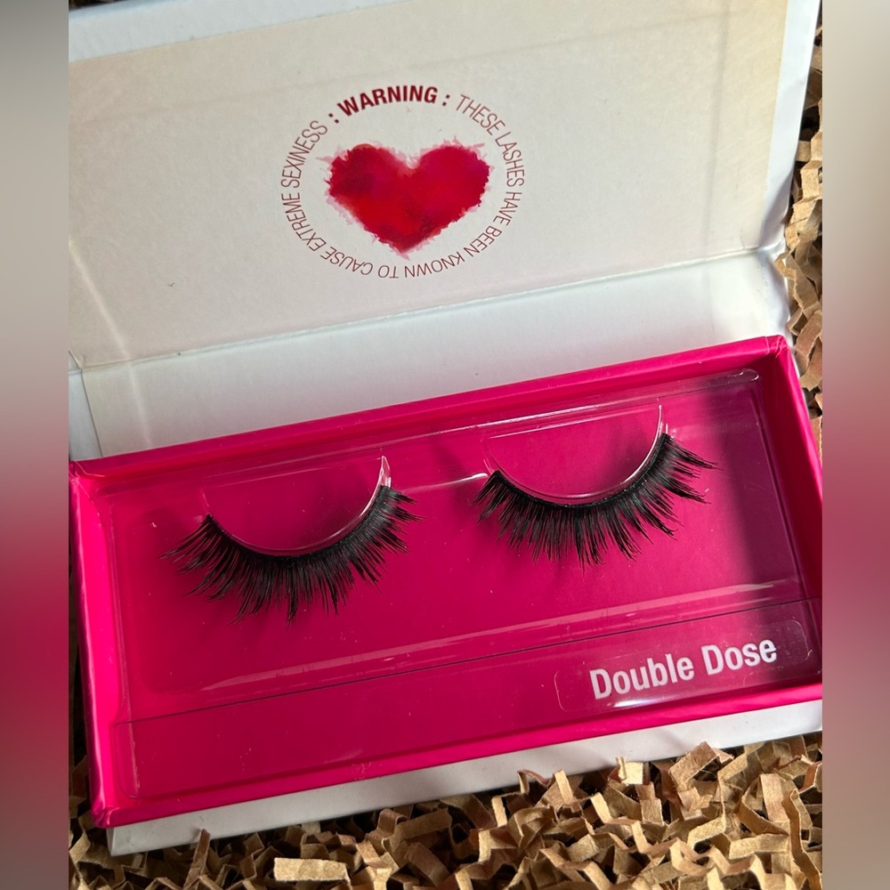 Dose of Colors 
Double Dose Lashes